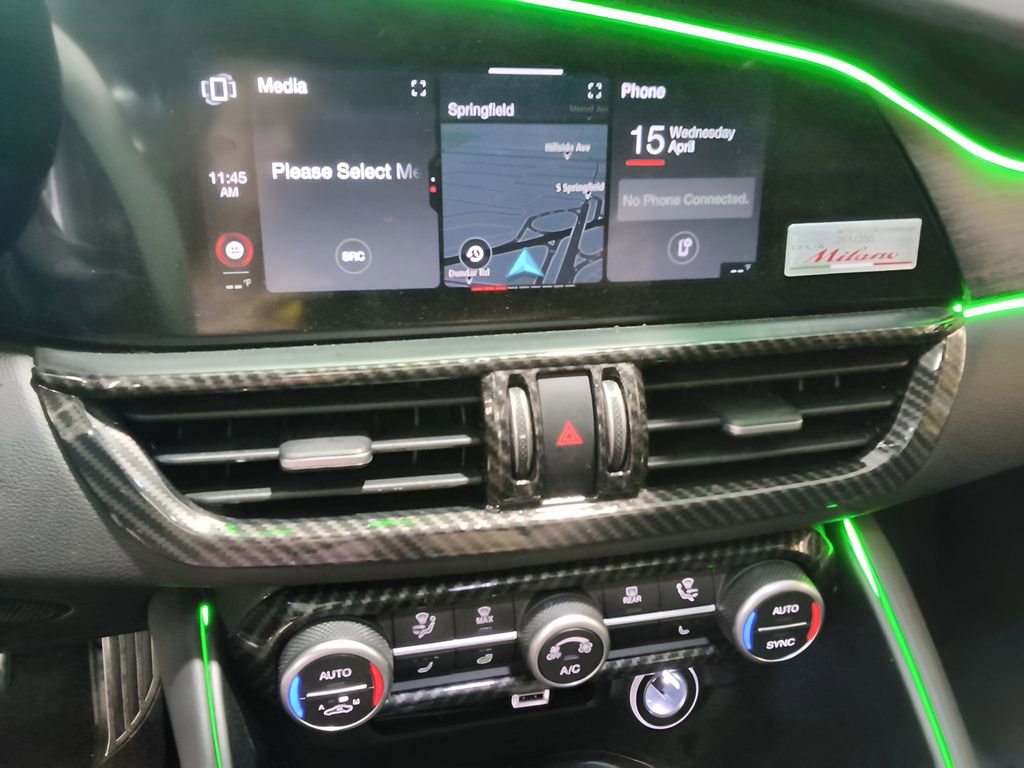 Used 2022 Alfa Romeo Giulia Ti image 28