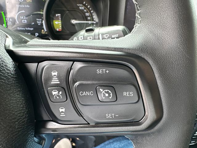 Used 2025 Jeep Wrangler Unlimited Rubicon 4xe w/ Convenience Group AWD/4WD image 37