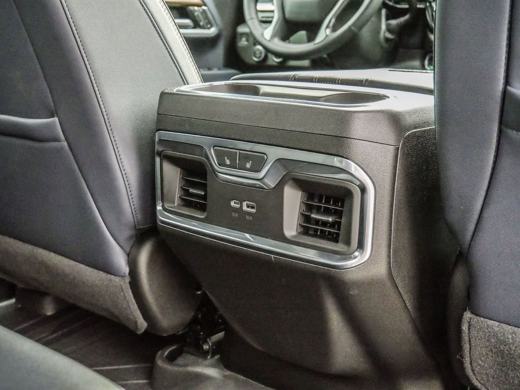 Certified 2025 Chevrolet Silverado 2500 High Country w/ Technology Package image 26