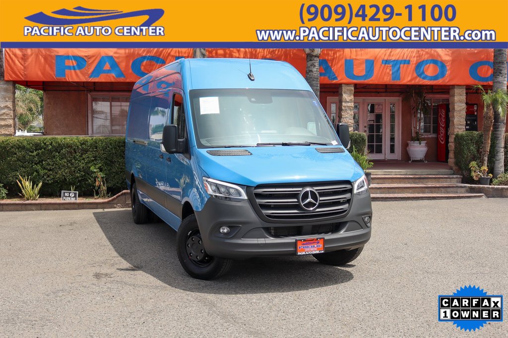 Used 2023 Mercedes-Benz Sprinter 3500 w/ Charging Package, Dashboard