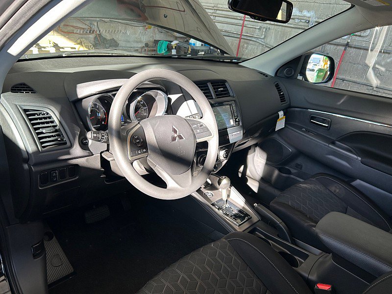 New 2025 Mitsubishi Outlander Sport ES AWD/4WD image 18