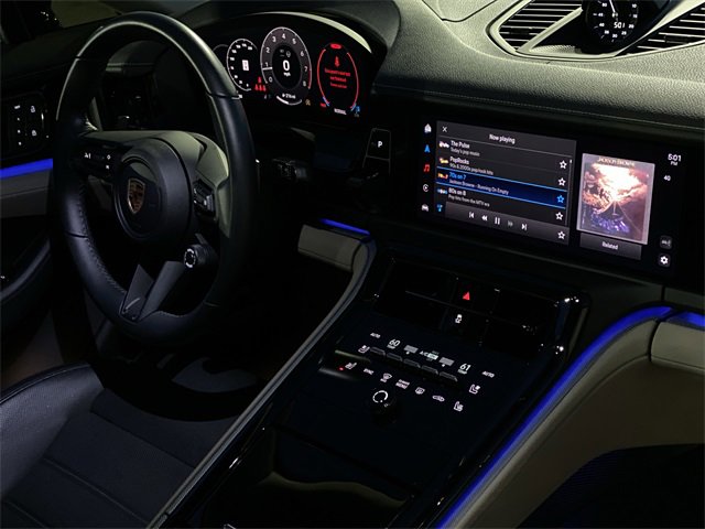 Used 2024 Porsche Panamera 4 image 37