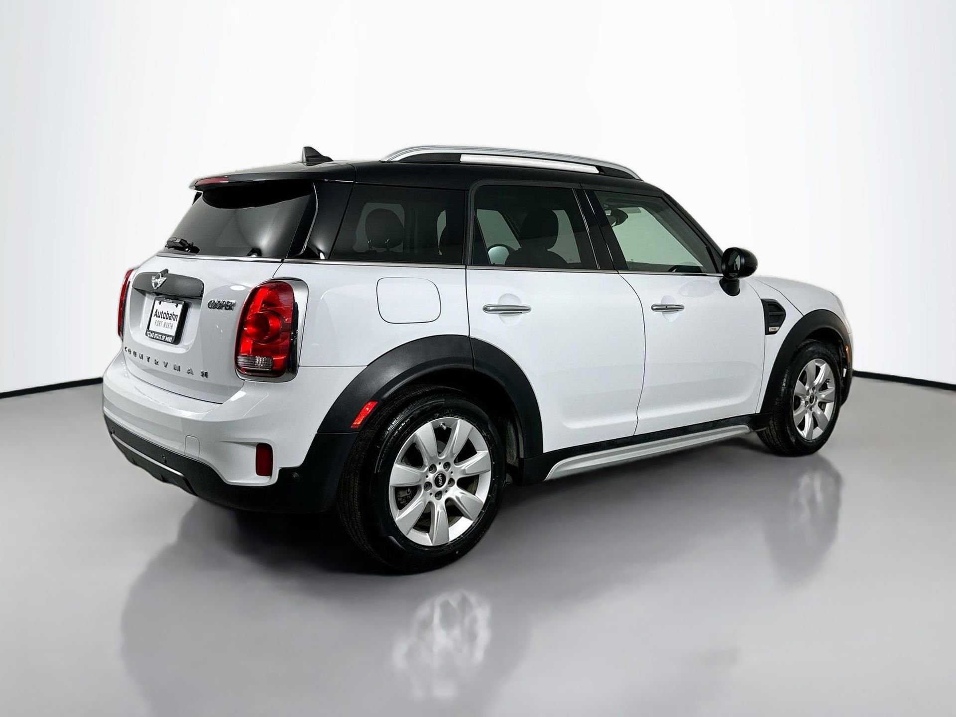 Used 2018 MINI Cooper Countryman image 6