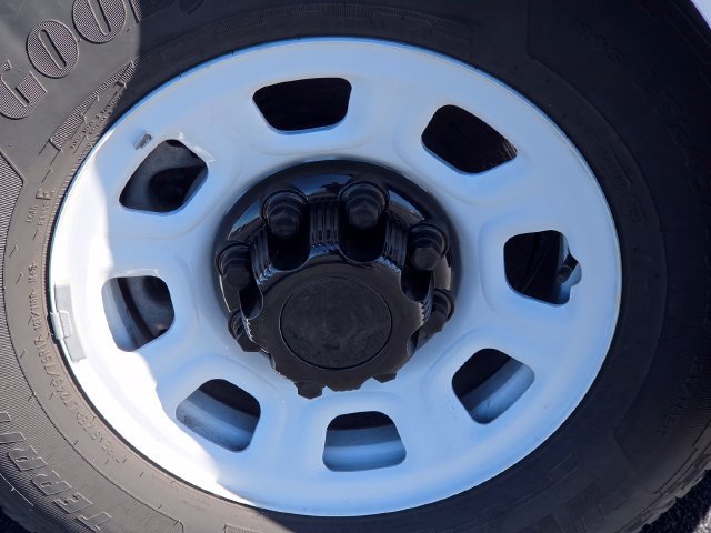 Used 2024 Chevrolet Brightdrop 600 w/ Commercial Equipment Package AWD/4WD image 8