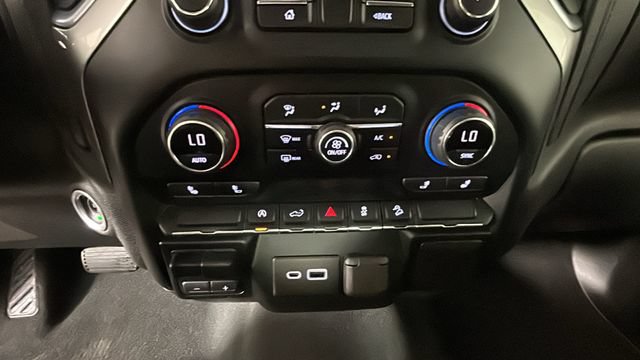 Used 2021 Chevrolet Silverado 1500 RST AWD/4WD image 22