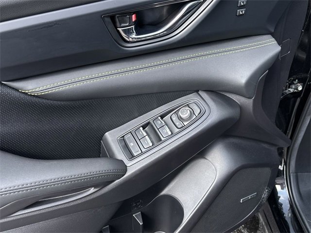 Certified 2025 Subaru Ascent Bronze Edition w/ Onyx Package image 21