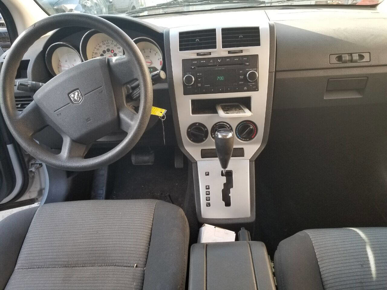 Used 2009 Dodge Caliber SXT image 6