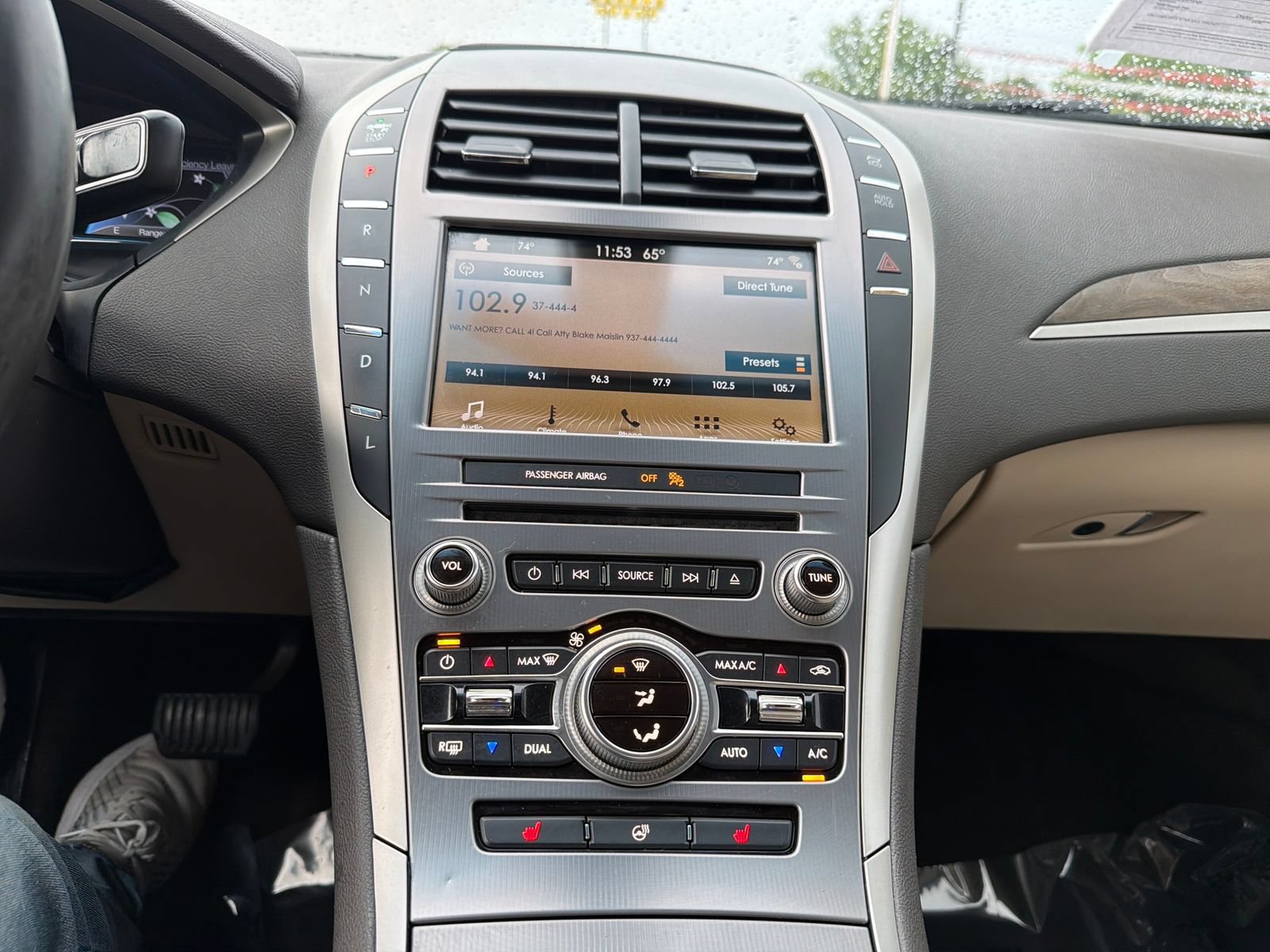 Used 2017 Lincoln MKZ Select w/ Climate Package FWD image 22