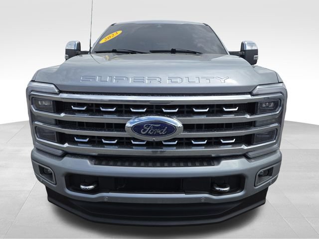 Used 2023 Ford F350 Platinum AWD/4WD image 4