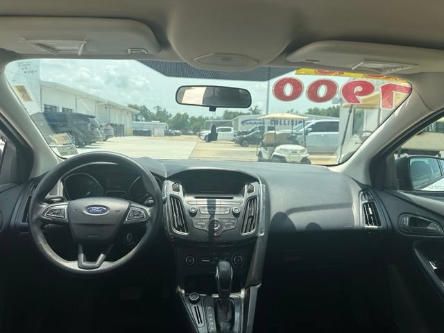 Used 2017 Ford Focus S FWD image 9