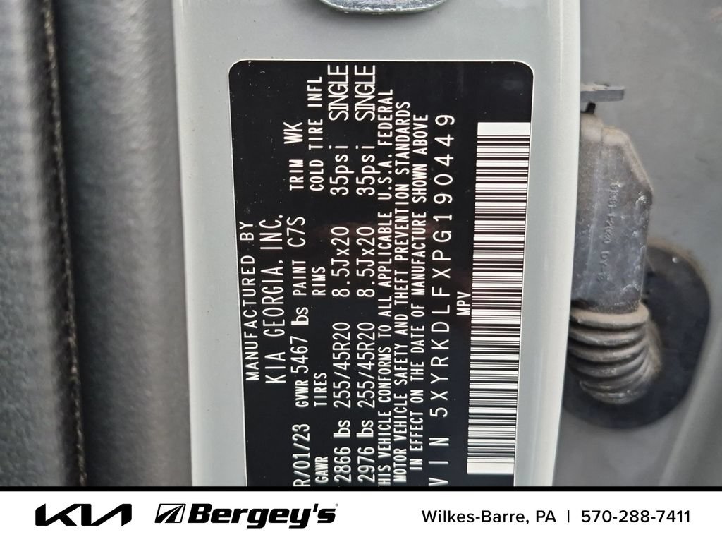 Certified 2023 Kia Sorento SX AWD/4WD image 32