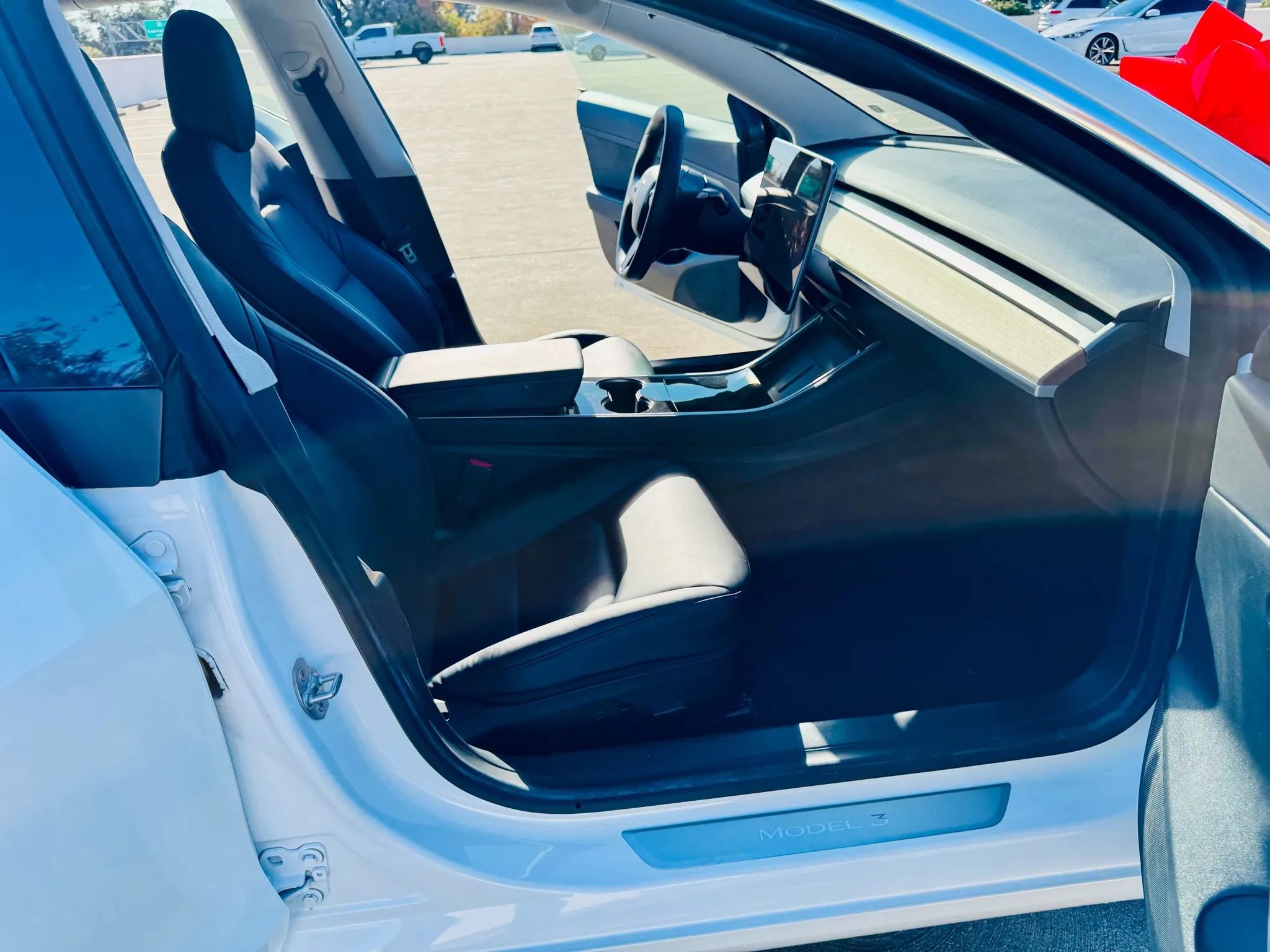 Used 2020 Tesla Model 3 image 18