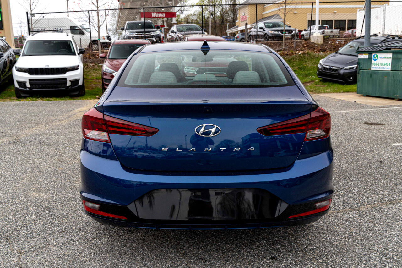 Used 2020 Hyundai Elantra SEL image 5