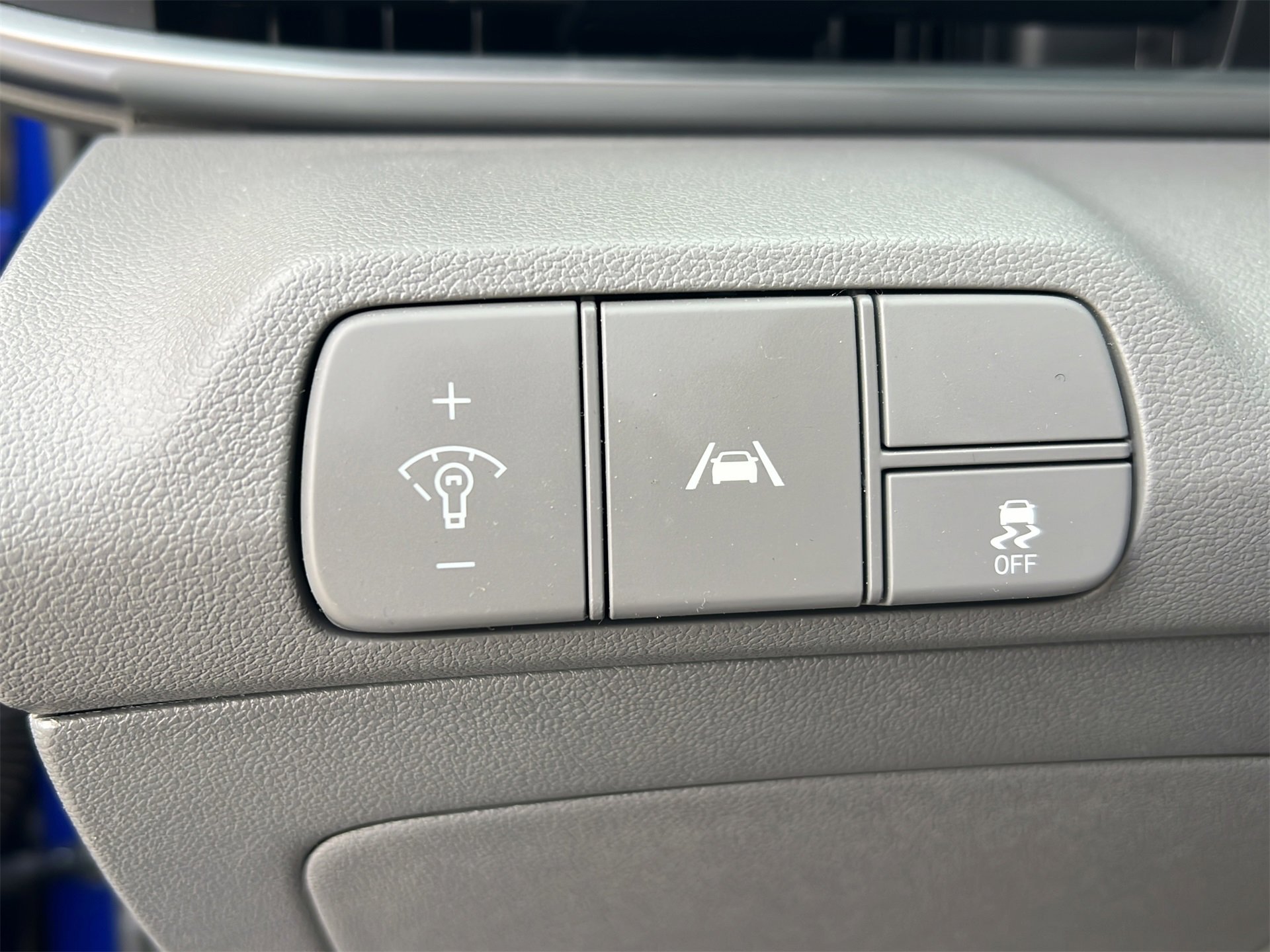 Used 2023 Hyundai Elantra SEL image 22