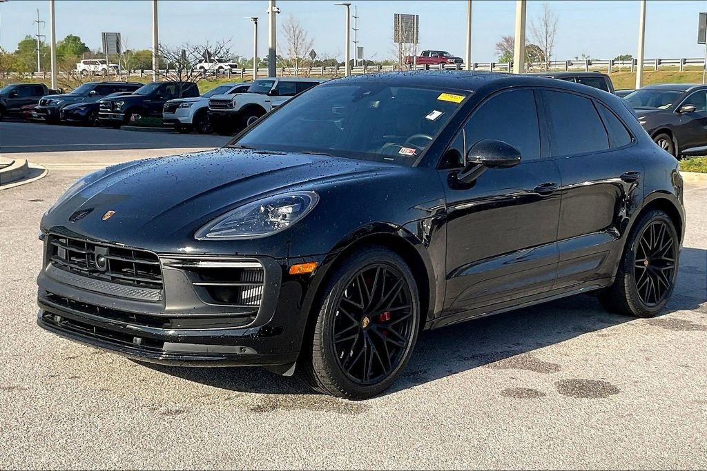 Used 2023 Porsche Macan GTS image 3