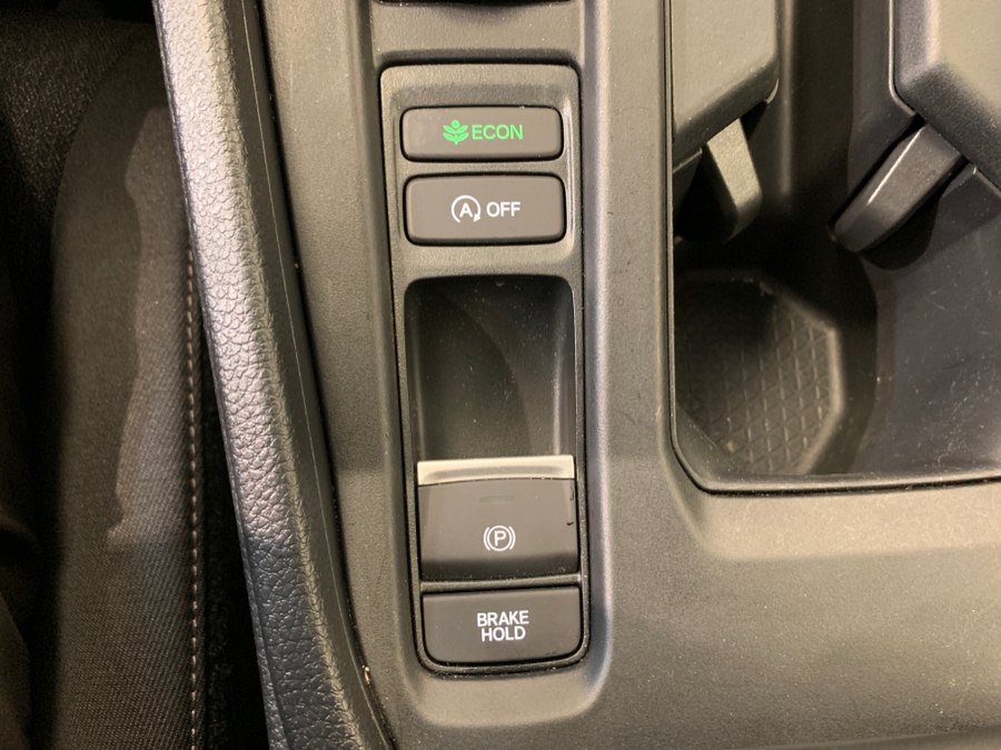 Used 2025 Honda Accord SE image 34