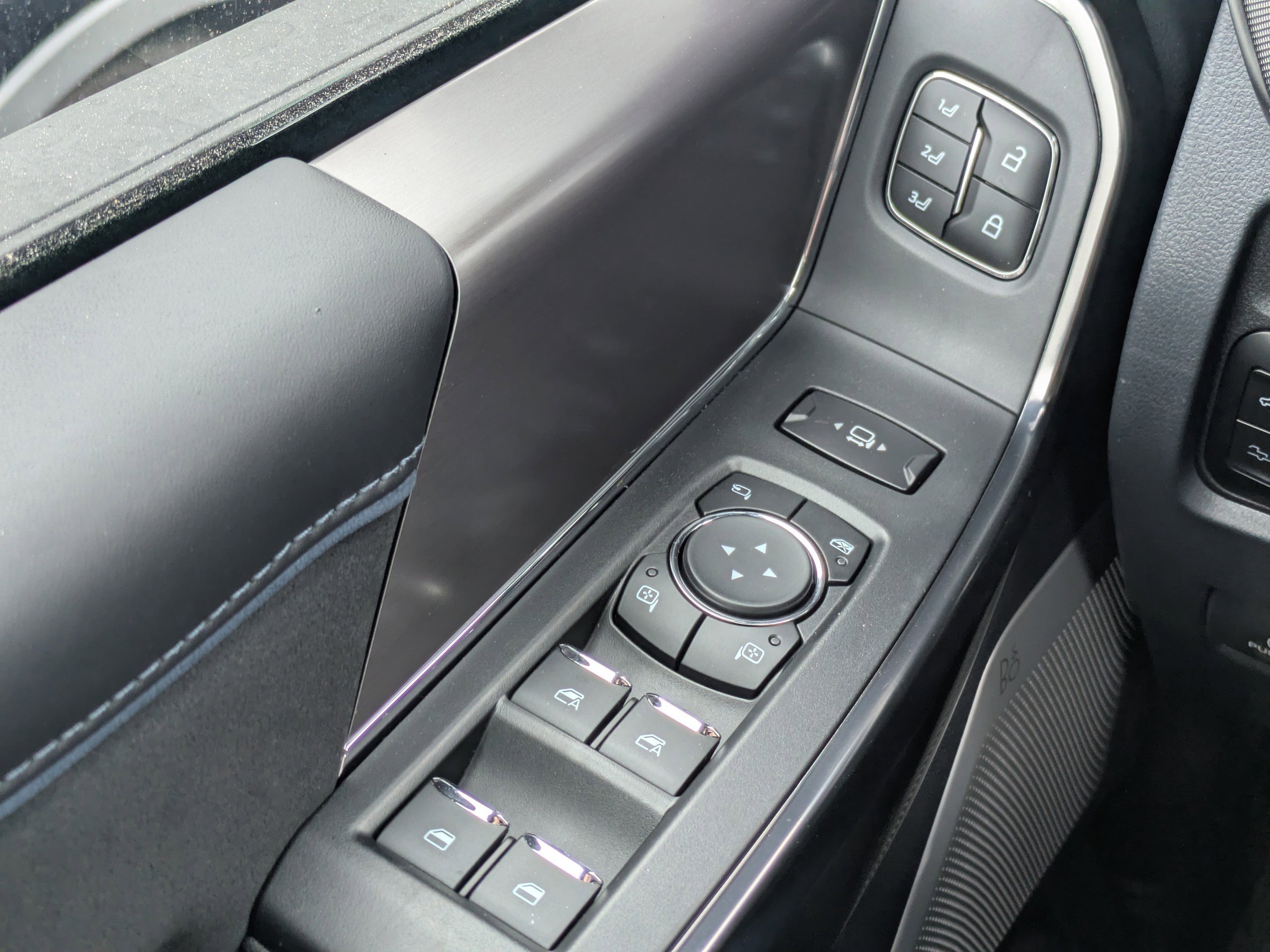 New 2026 Ford F250 Platinum AWD/4WD image 32