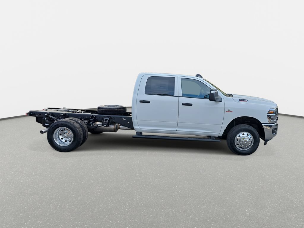 New 2026 RAM 3500 Tradesman w/ Chrome Appearance Group AWD/4WD image 4