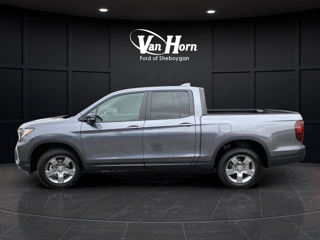 Used 2025 Honda Ridgeline TrailSport image 14