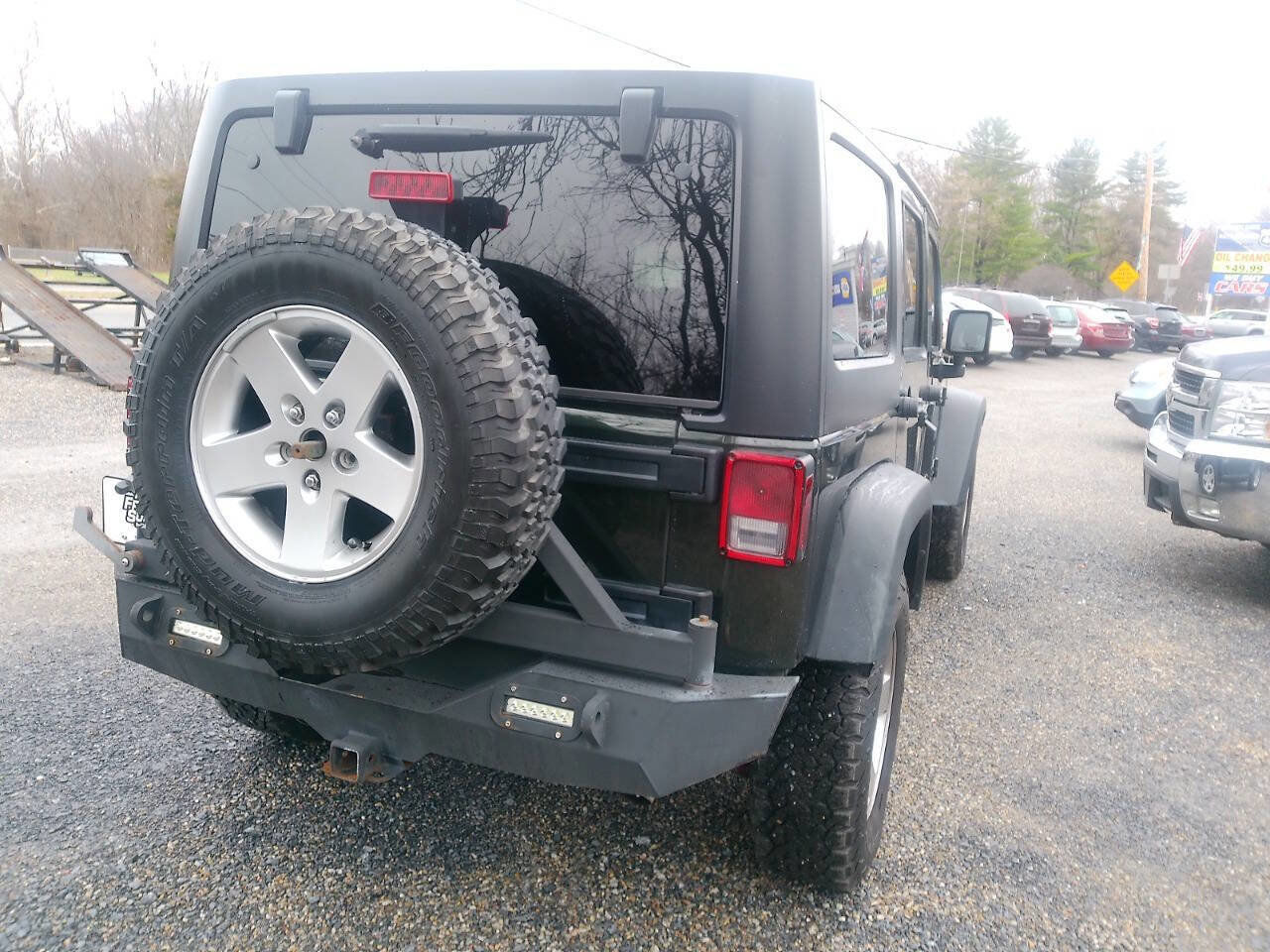 Used 2011 Jeep Wrangler Unlimited Rubicon w/ Dual Top Group image 13