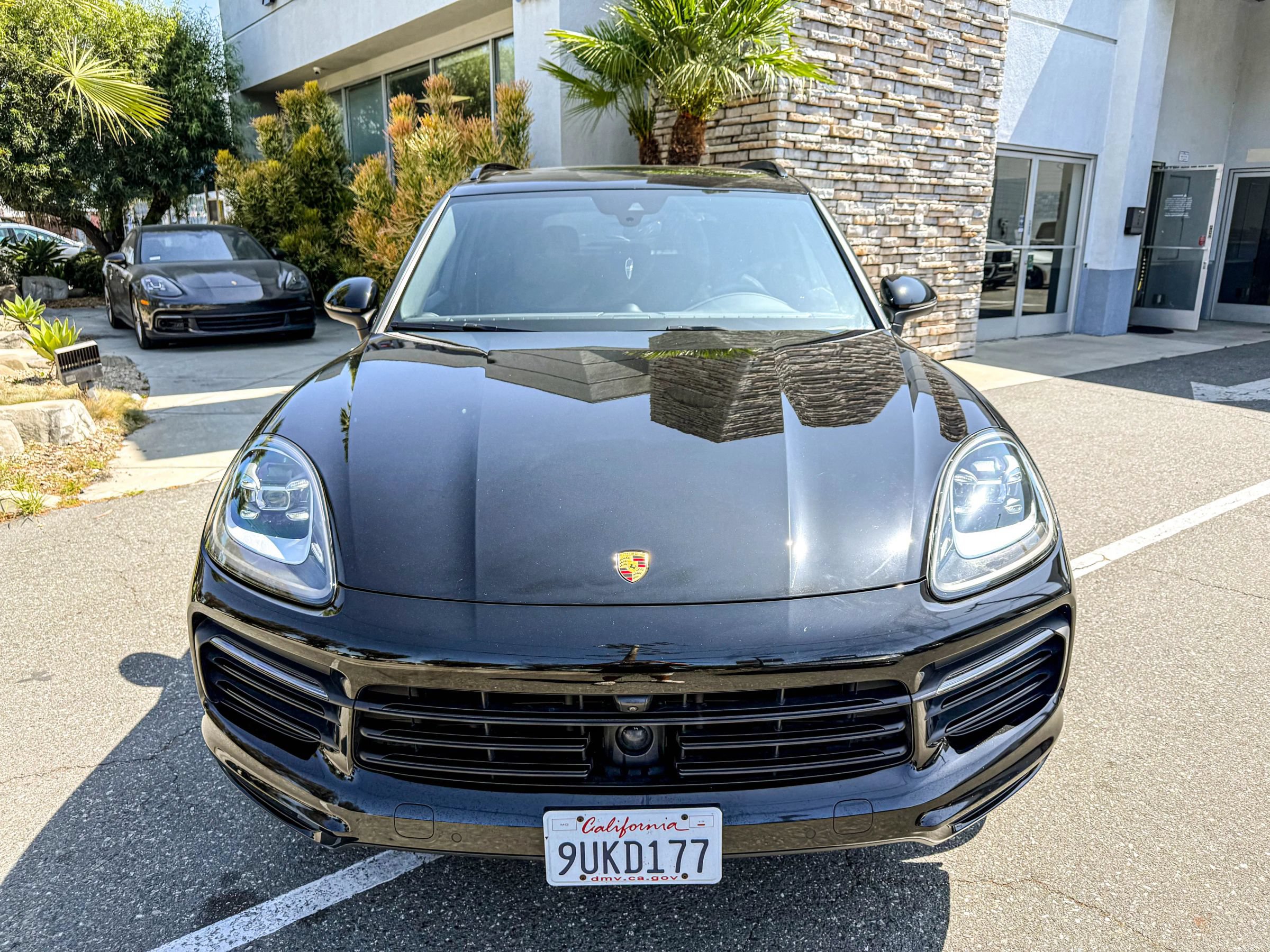Used 2022 Porsche Cayenne Platinum Edition AWD/4WD image 9
