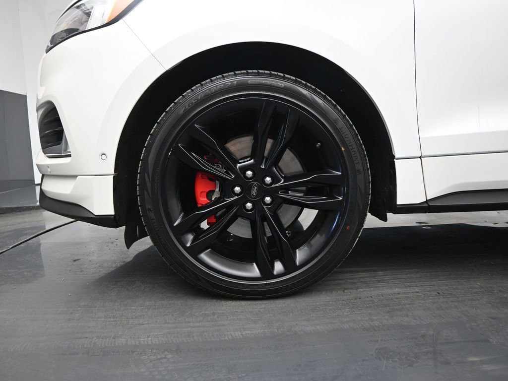 Used 2020 Ford Edge ST w/ Equipment Group 401A image 27