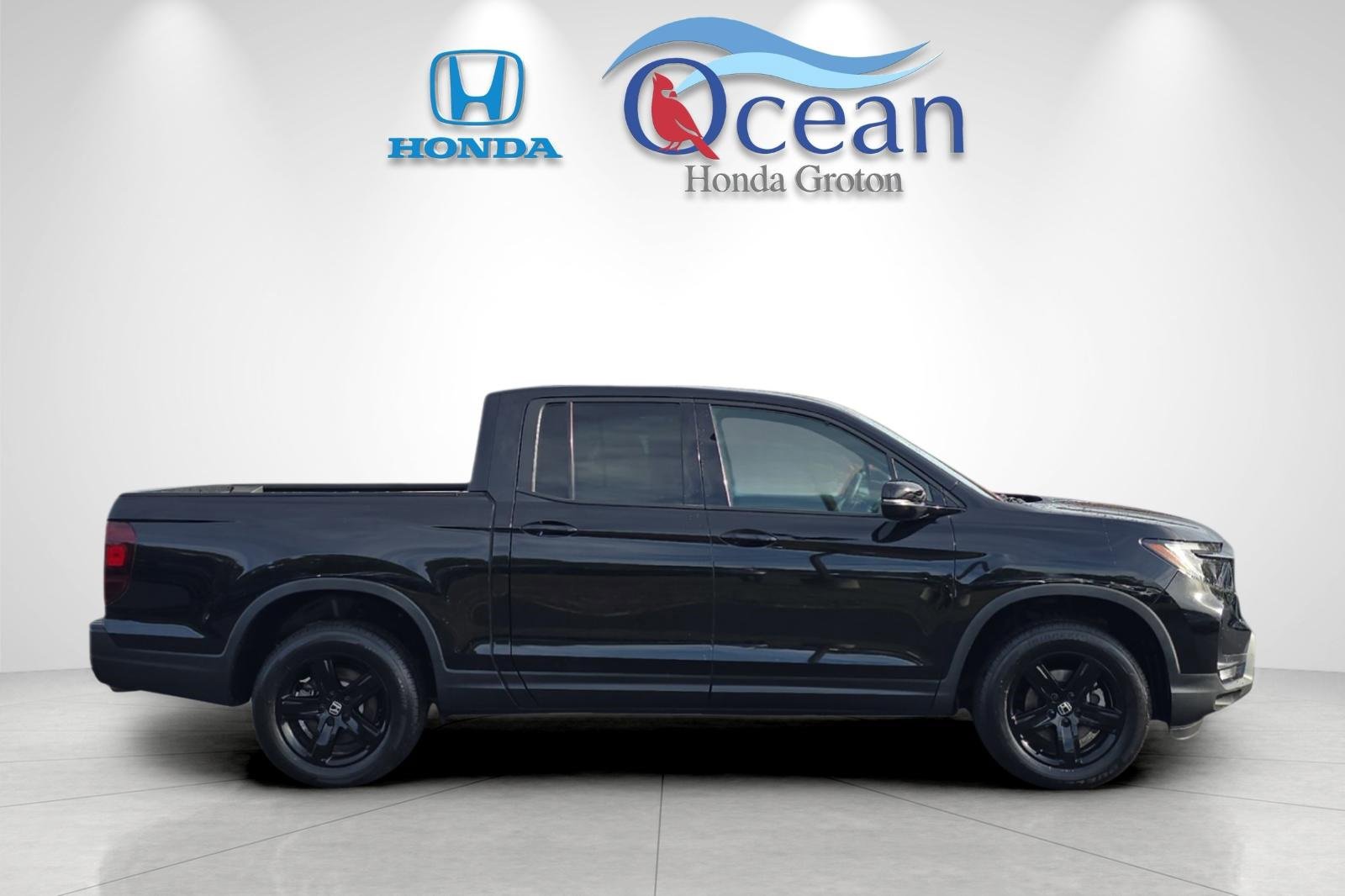 Used 2023 Honda Ridgeline Black Edition image 4