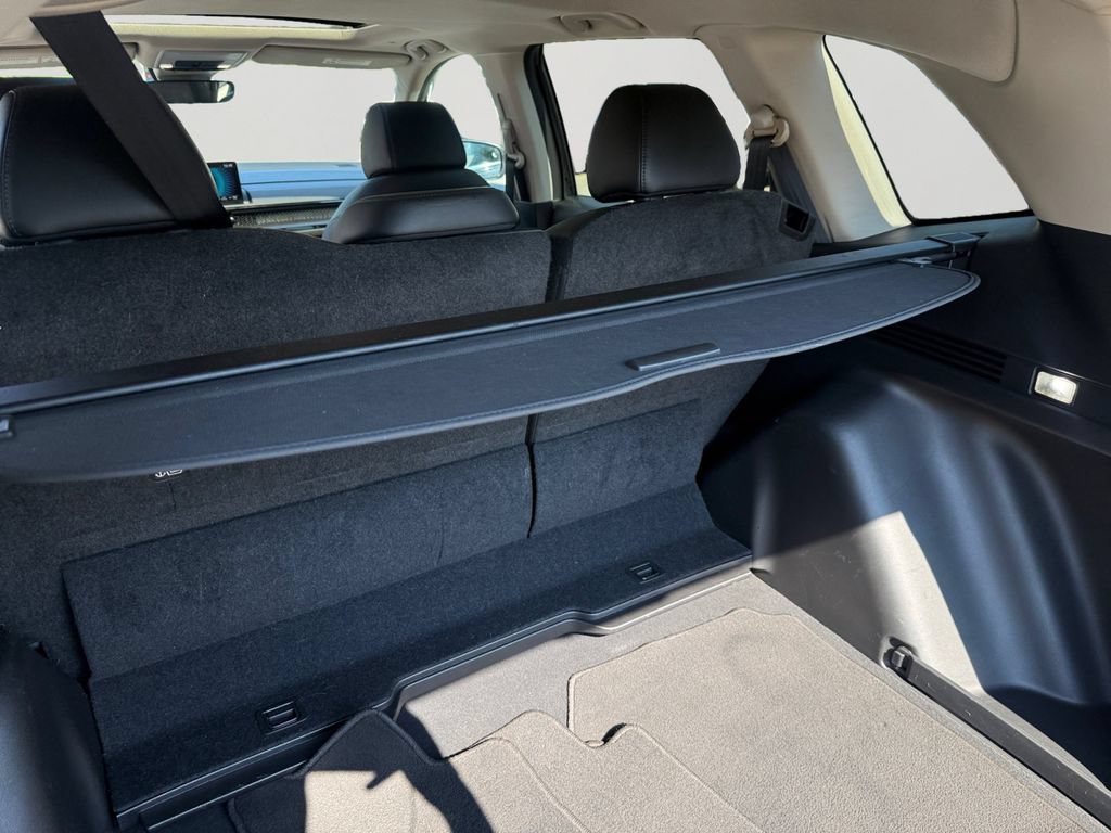 Used 2025 Honda CR-V EX-L image 29