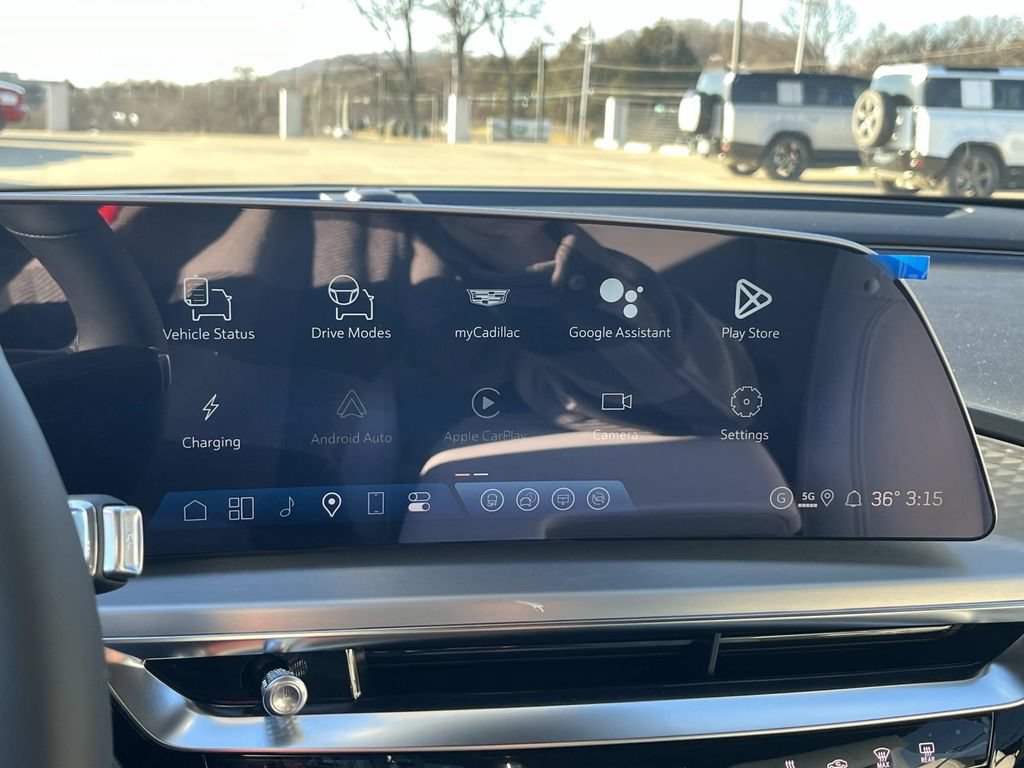 New 2026 Cadillac Lyriq Sport AWD/4WD image 28