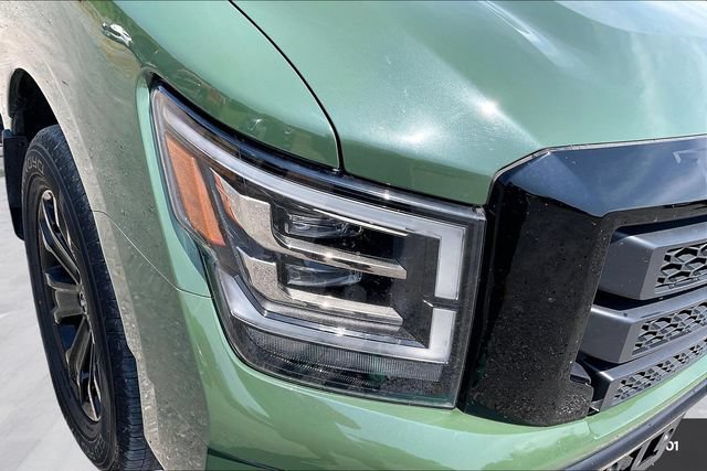 Used 2024 Nissan Titan SV w/ SV Bronze Edition Package AWD/4WD image 31
