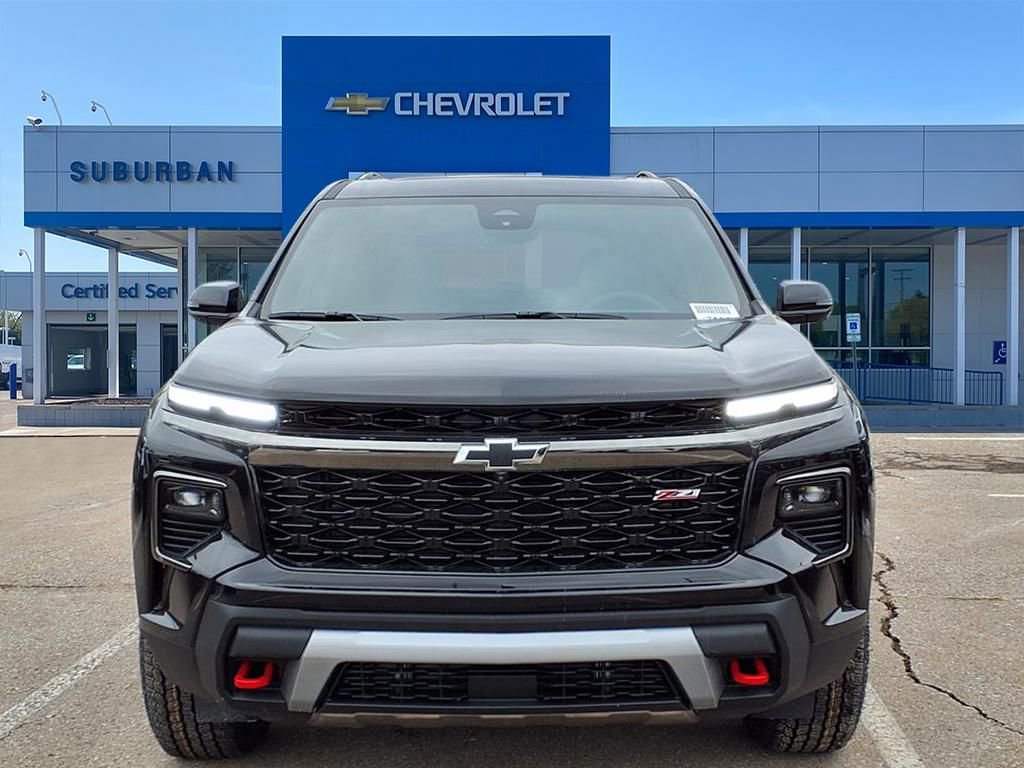 New 2026 Chevrolet Traverse Z71 w/ Driver Confidence Package image 2