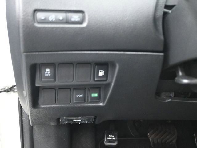 Used 2018 Nissan Rogue S image 21