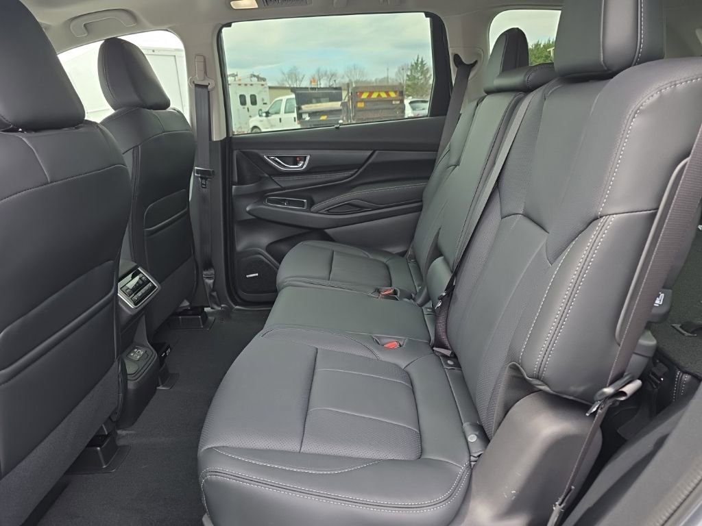 New 2026 Subaru Ascent Limited image 10