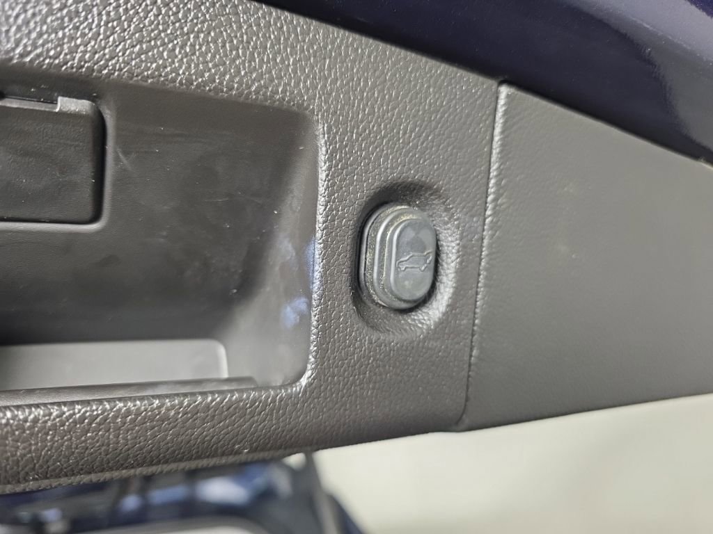 Used 2017 Chevrolet Tahoe LT image 40