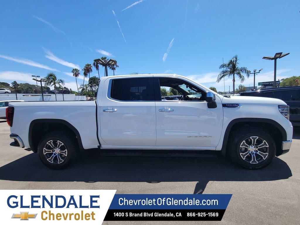 Certified 2025 GMC Sierra 1500 SLT RWD image 10