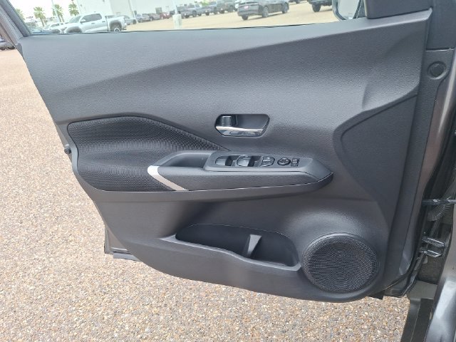 Certified 2024 Nissan Kicks SV FWD image 11