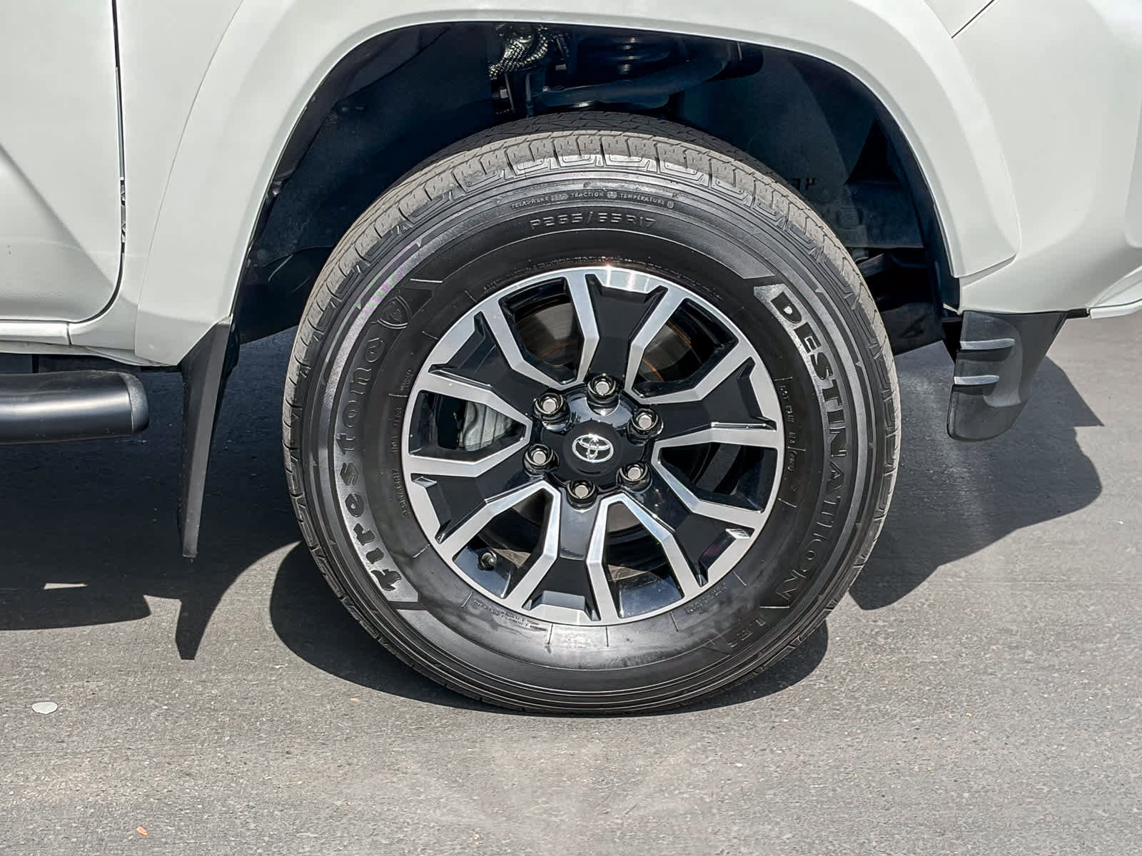 Used 2021 Toyota Tacoma TRD Sport w/ Technology Package image 9