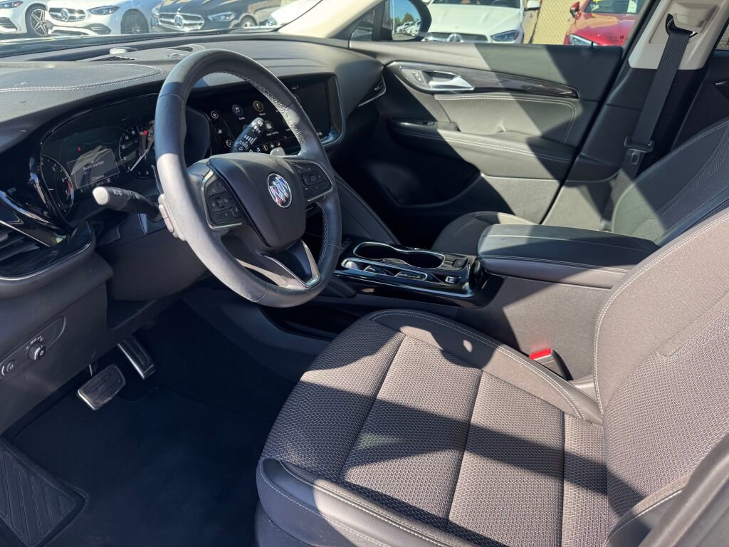 Used 2023 Buick Envision Preferred w/ Sport Touring Package image 9