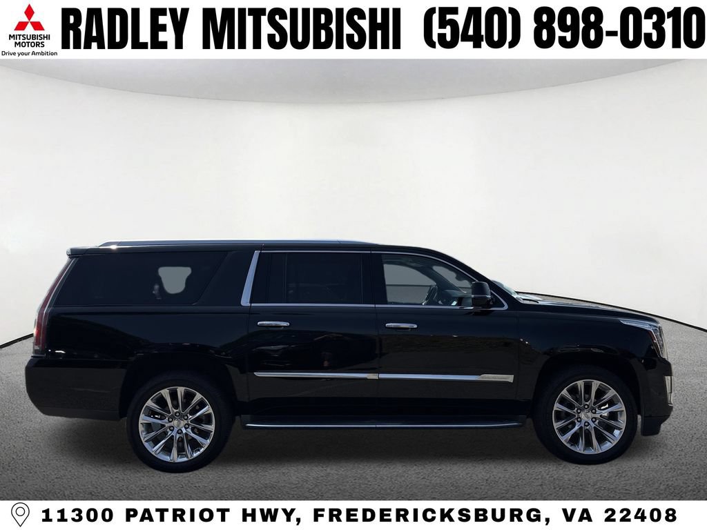 Used 2017 Cadillac Escalade ESV Luxury AWD/4WD image 20