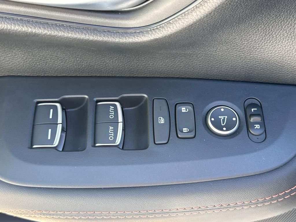 New 2026 Honda HR-V Sport image 14
