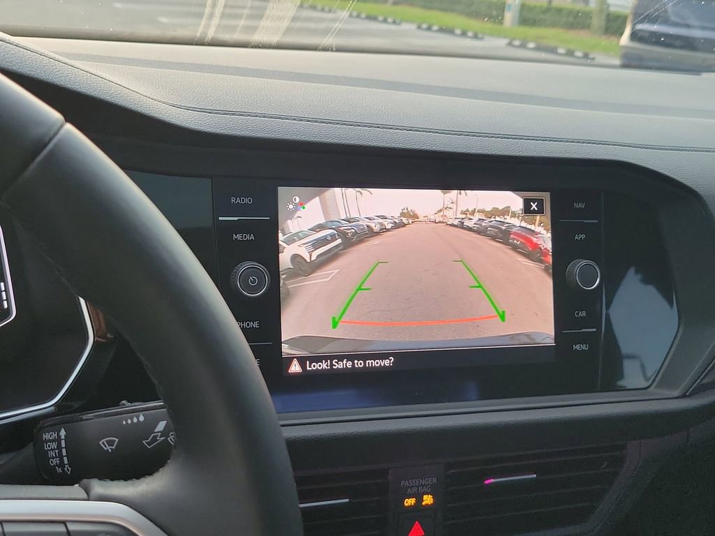 Used 2022 Volkswagen Jetta SEL image 24