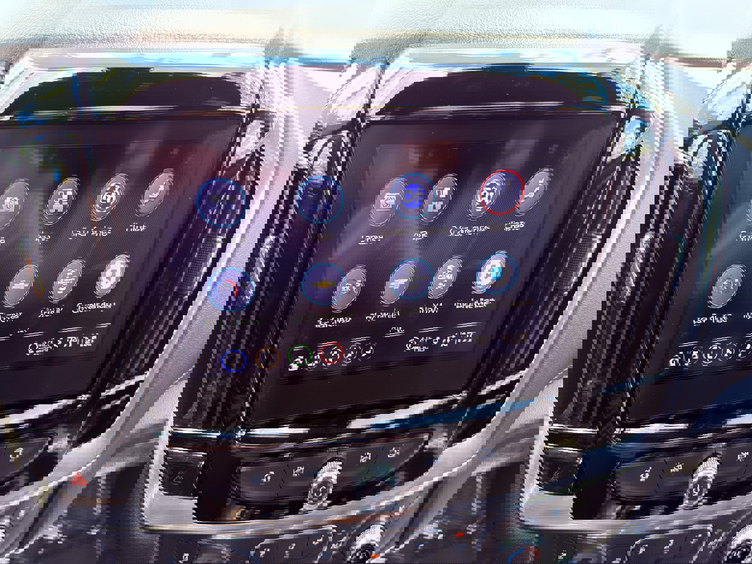 Used 2022 Chevrolet Traverse Premier w/ Redline Edition AWD/4WD image 32