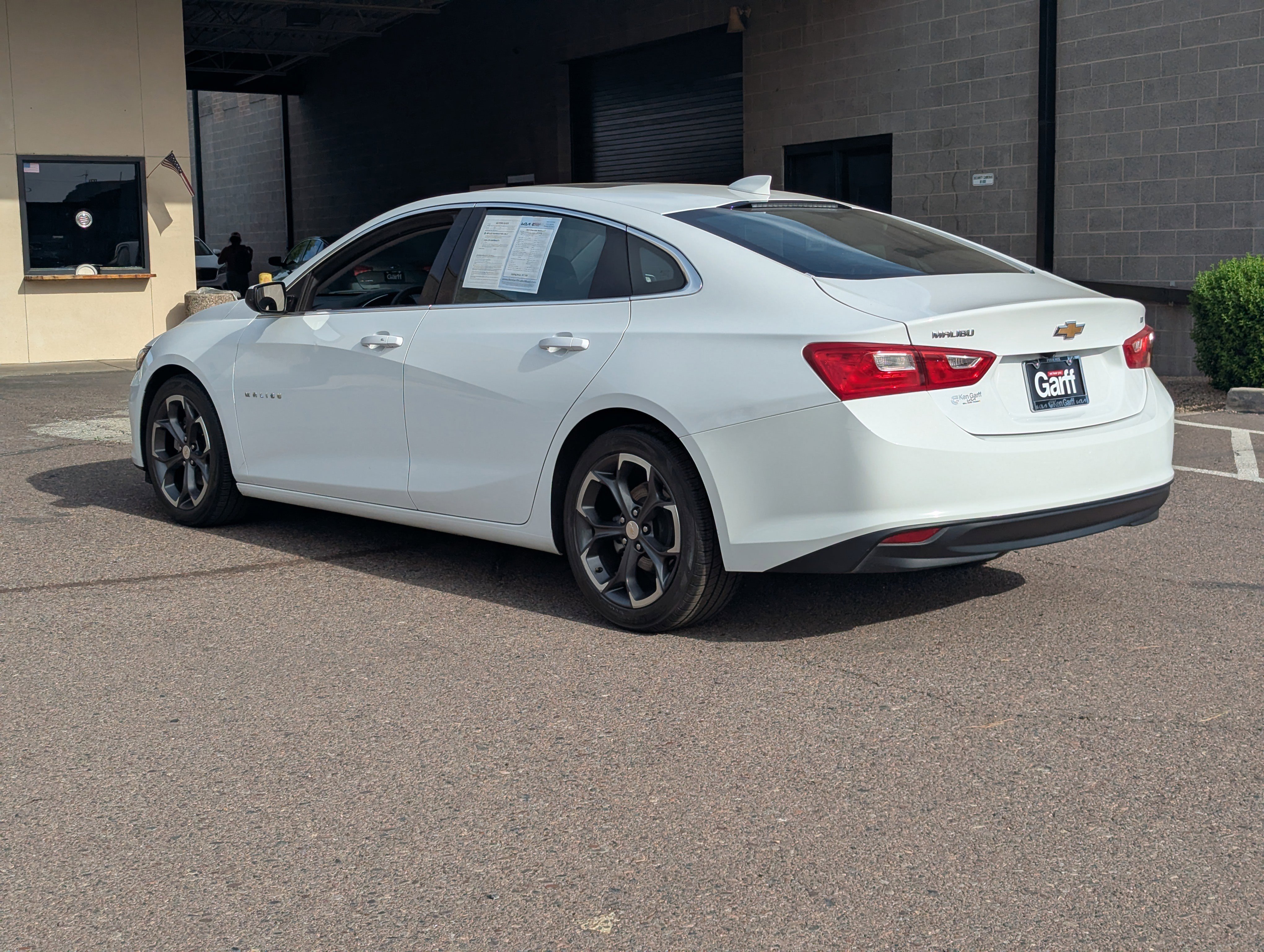 Used 2023 Chevrolet Malibu LT image 4