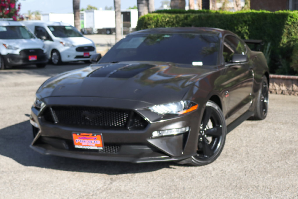 Used 2021 Ford Mustang GT Premium w/ Black Accent Package RWD image 4