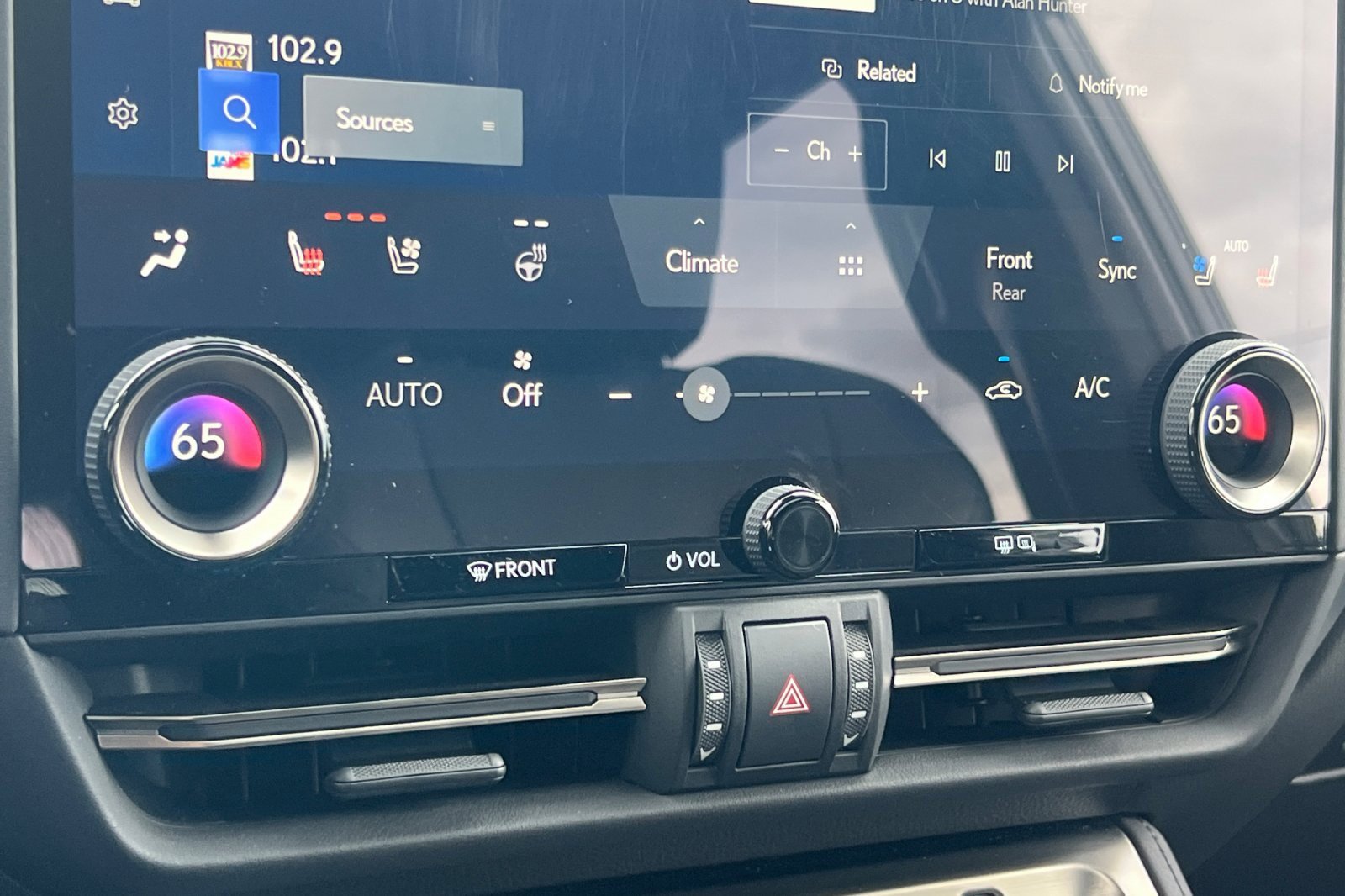 Used 2024 Lexus GX 550 image 24