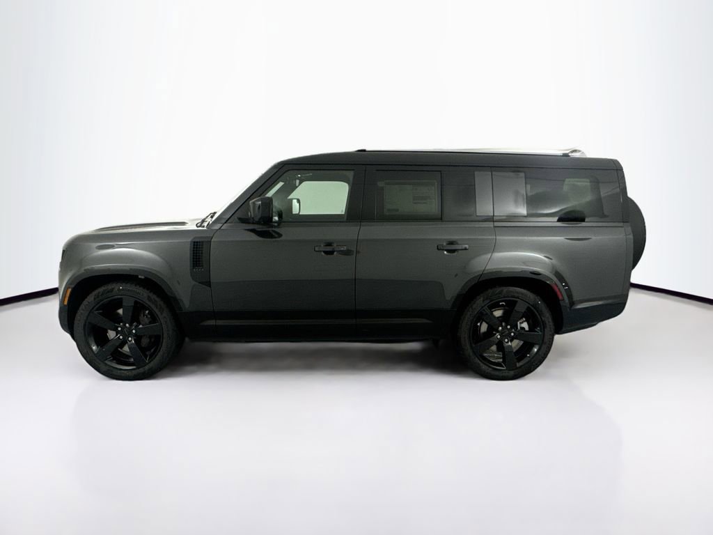 New 2026 Land Rover Defender 130 X-Dynamic SE AWD/4WD image 8