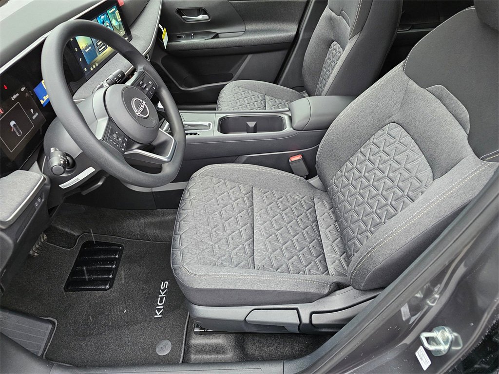New 2026 Nissan Kicks SV image 10