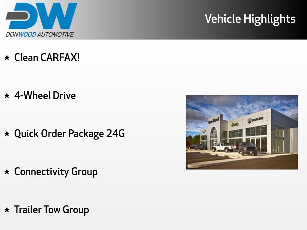 Used 2017 Jeep Wrangler Unlimited Sahara w/ Connectivity Group AWD/4WD image 3