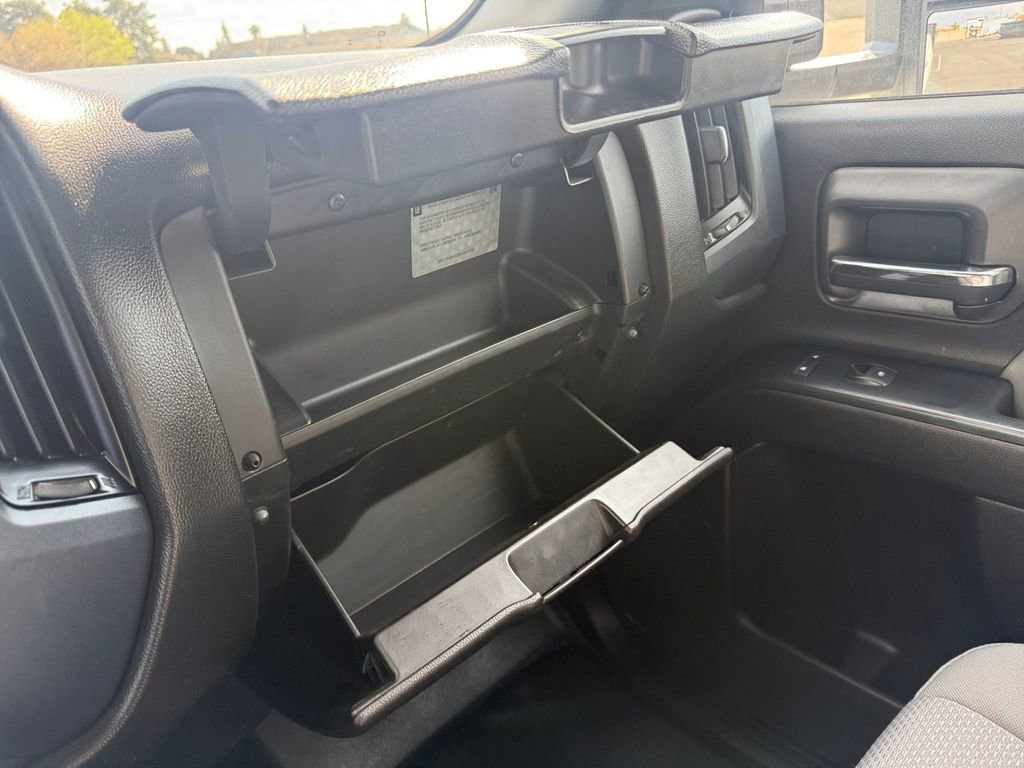 Used 2019 Chevrolet Silverado 2500 W/T image 23