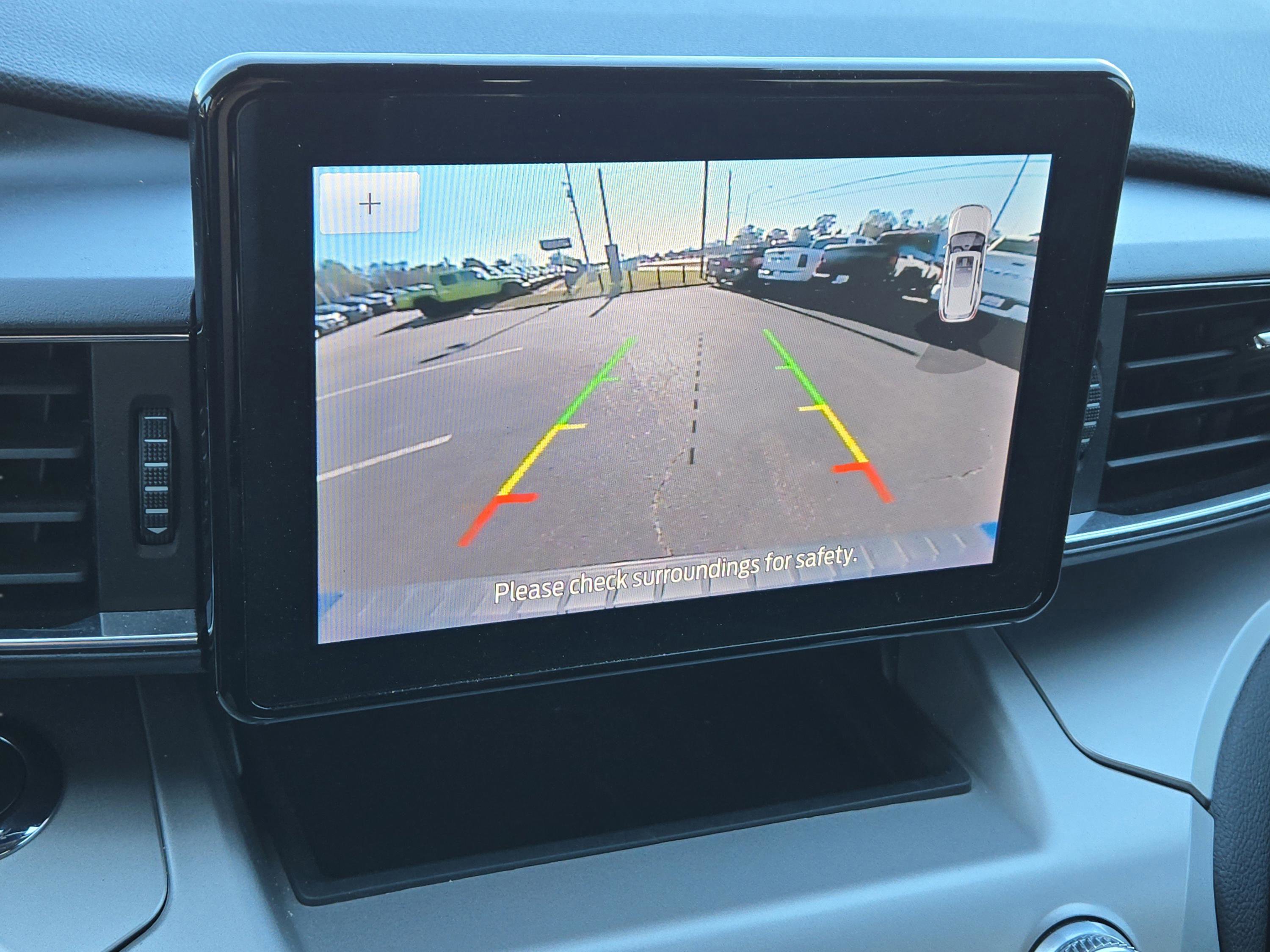 Used 2022 Ford Explorer XLT w/ Equipment Group 202A image 30